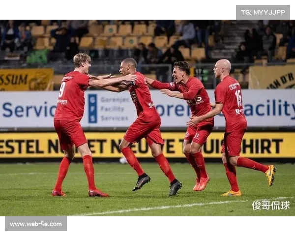 英格兰五球大胜拉脱维亚强势出线成为首支晋级世界杯的欧洲劲旅